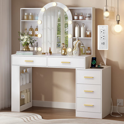 Modern Makeup Vanity Desk With Drawers And LED Mirror And Charging Station