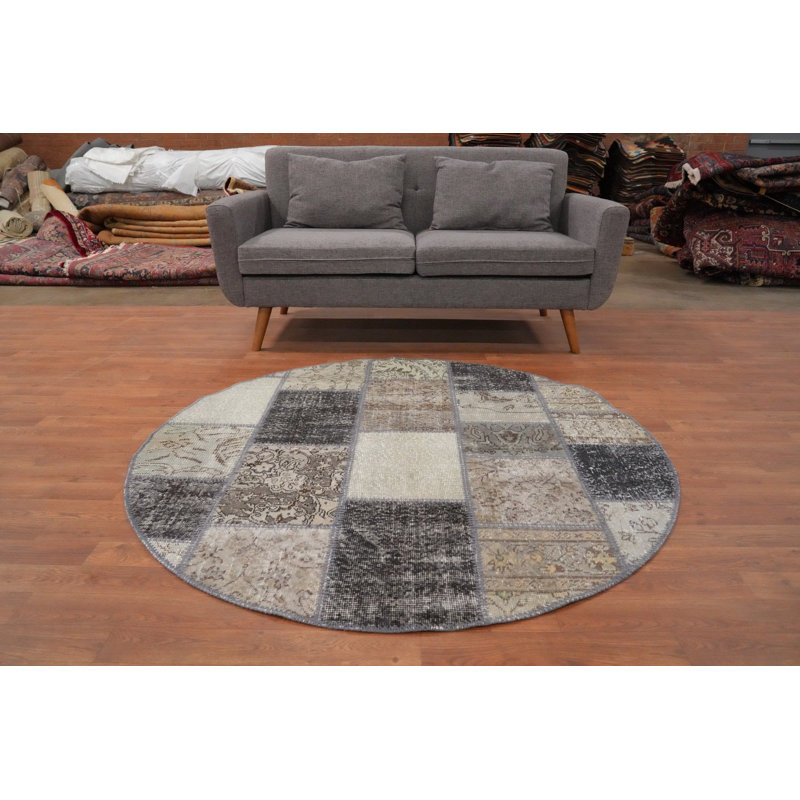 Tapis terreux 5 x 5 Earthy Tones in a Patchwork