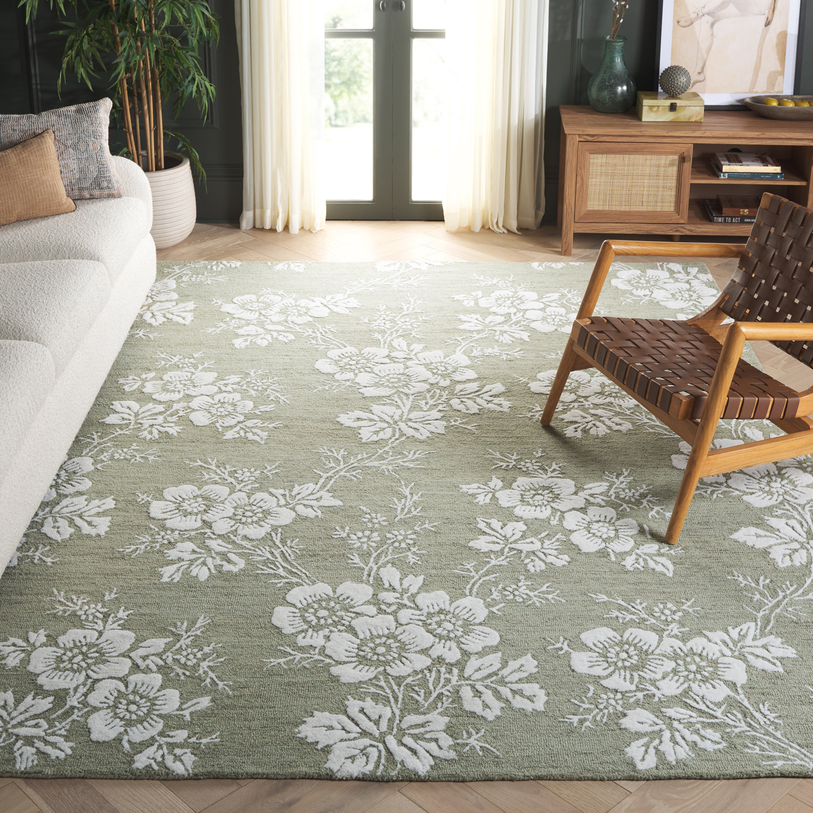Hand-Tufted Wool Floral Rug, Rectangle 8' x 10'