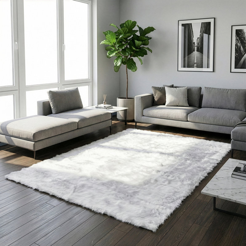 Tapis blanc tissé à la machine Malissie, Rectangle 4 pi 10 po x 8 pi