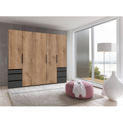Guardino 5 Door Wardrobe