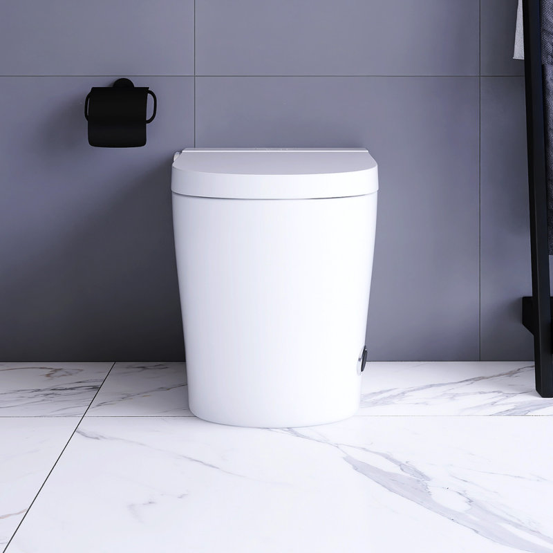 Toilette blanche intelligente avec couvercle et siège ouverts détectant les pieds