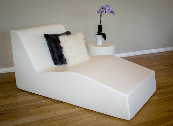 Chaise Lounge, White