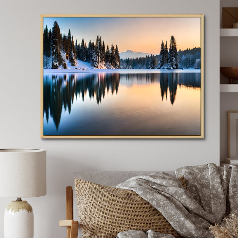«Winter Alaskan Beauty V» sur toile, H 34 po x l 44 po x P 1,5 po, Cadre naturel flottant