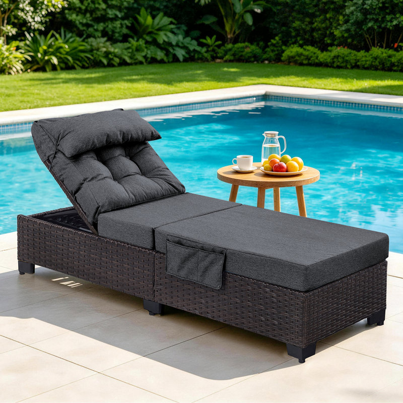 Outdoor Chaise Lounge Chair, All-weather PE Rattan Pool Lounge Chair with Cushion and Side Pocket, Gray