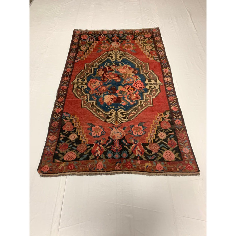 Tapis carabag anatolien 4 pi 6 po x 7 pi 4 po
