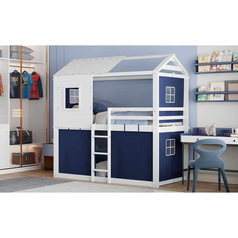 Lit superposé simple avec tente bleue et blanche, conception semblable à une maison dans les arbres pour le plaisir, bois massif et construction, espace de rangement spacieux sous le jeu