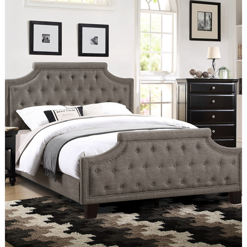 Lit pour très grand lit moderne en polyfibre brun, tête de lit et tête de lit en bois