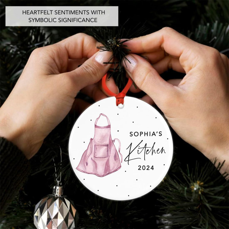 Ornement de cuisson personnalisé, tablier de cuisine rose, décoration d'arbre de Noël en céramique, cadeau pour boulanger, maman ou grand-mère