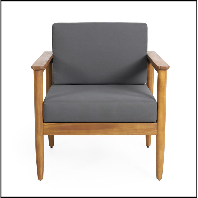 Fauteuil club confortable pour la détente et la lecture, rehaussant l'ambiance de la maison