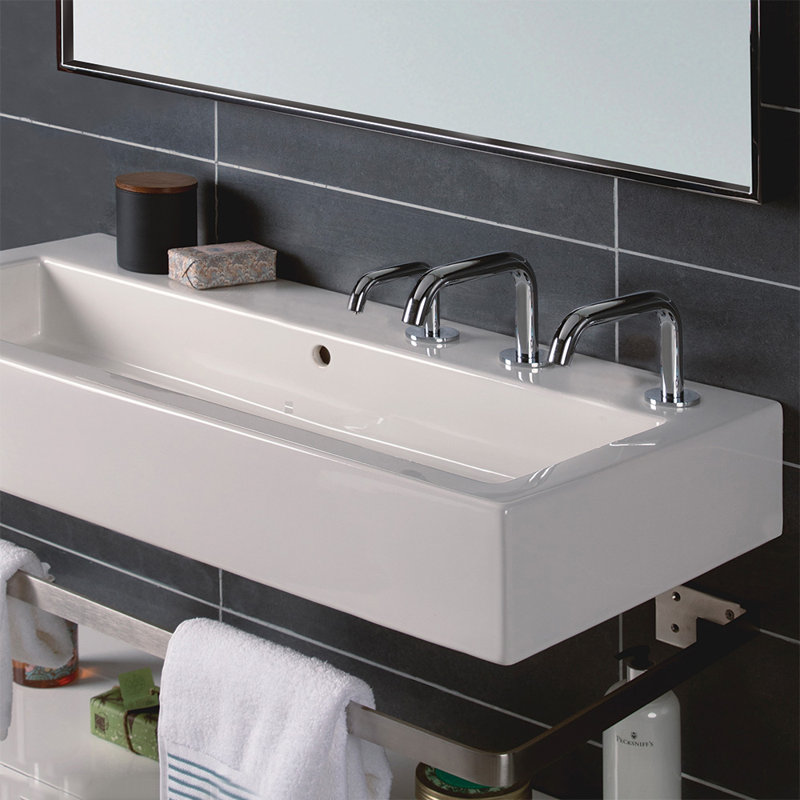 Zoom Single Hole Bathroom Faucet, Brushed Gold