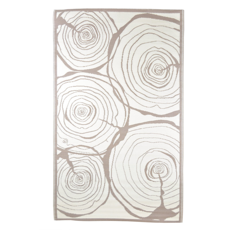 Outdoor Carpet Growth Rings