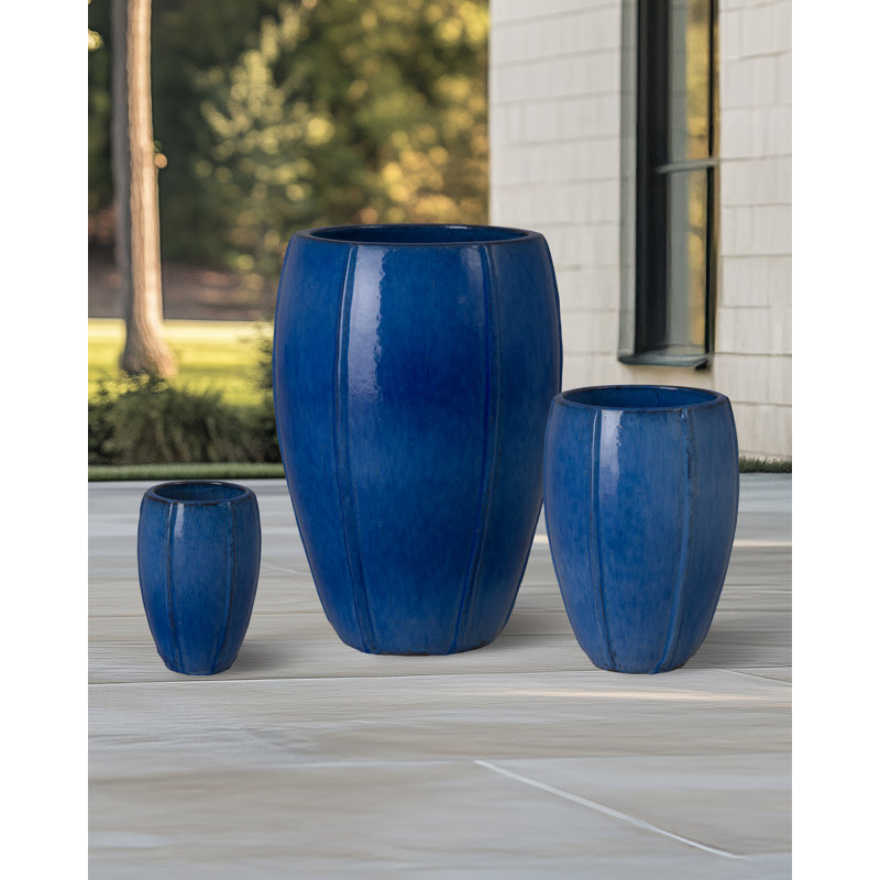 TALL CREST PLANTERS, SNOW 10.25; 15.75; 26"H, Blue