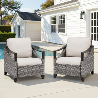 Chaise longue d'extérieur en osier gris, ensemble de 2 chaises longues de patio avec coussins beiges pour véranda ou terrasse