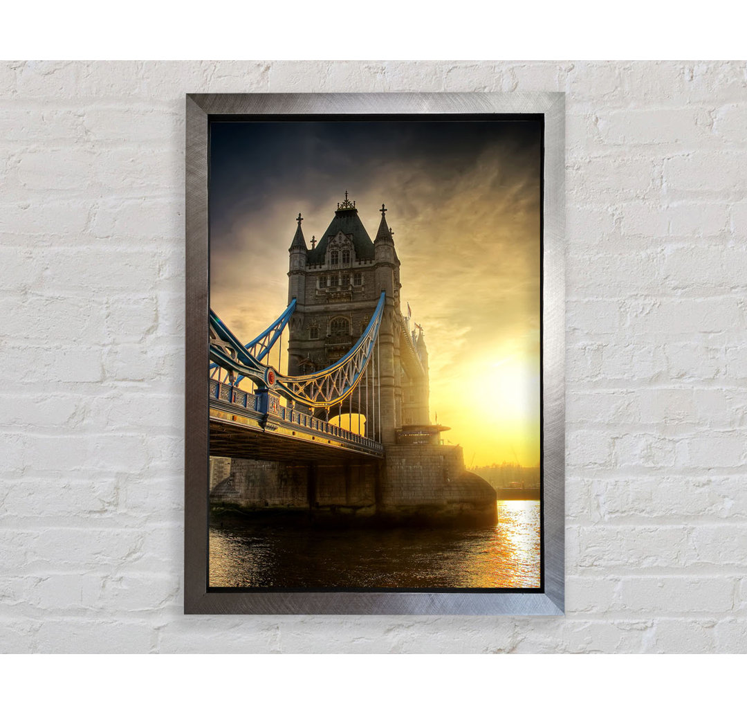 Gerahmtes Leinwandbild Stunning Tower Bridge Sunset