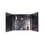 Armoire à pharmacie polyvalente avec miroir, offrant des options d'installation murale ou encastrée et un grand espace de rangement.