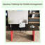 62,9 po. Bureau d'ordinateur moderne avec pieds en fer rouge et table de bureau pour petits appartements et studios compacts.-81993397-81993399