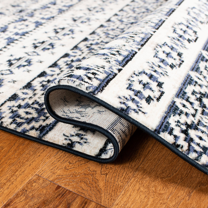 Walbridge 300 Performance Southwestern Rug, Square 6'7"