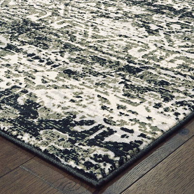 Laurie Geometric Indoor Rug