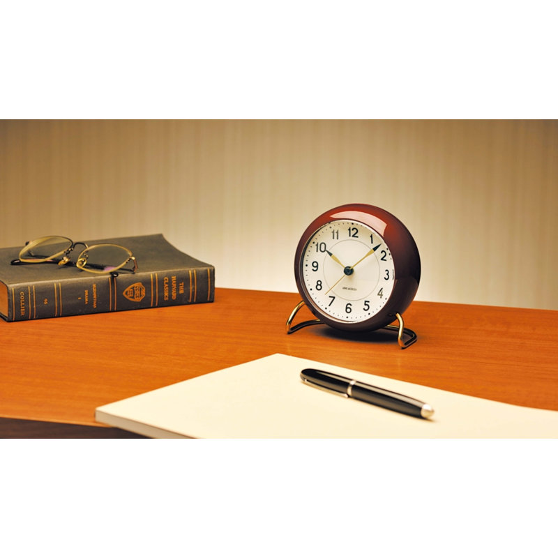 Station Electric Clock, White/Bordeaux/Gold