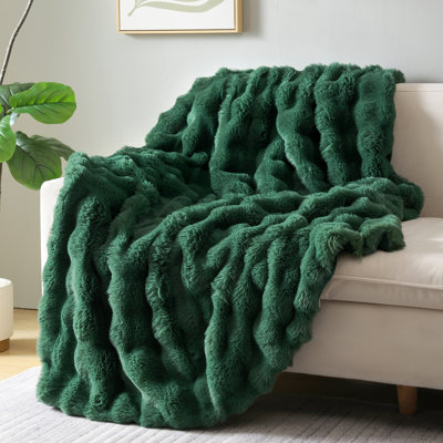 Faux Fur Throw Blanket for Couch – Dark Green Fluffy Cozy Rabbit Fleece, Plush Soft Bubble Blanket for Sofa & Bed, Warm Fuzzy Home Room Decor Throw 60" x 80"