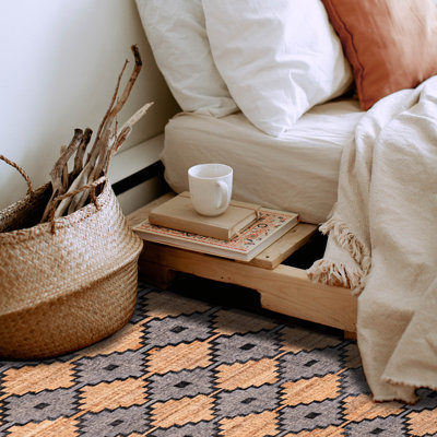 Palas Denizli Tan Kilim 5'3" x 7'8"