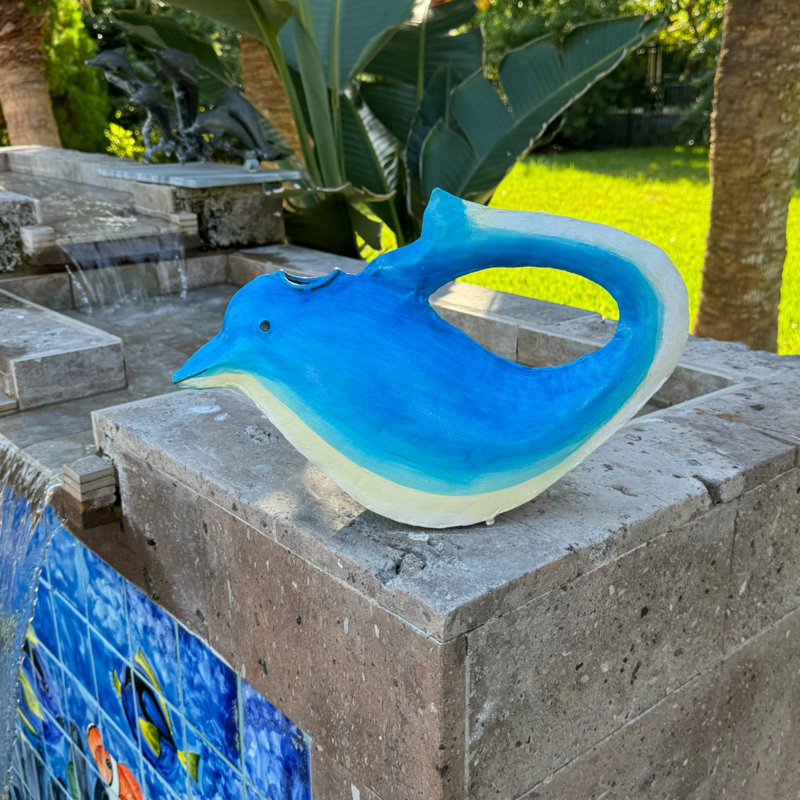 Dolly the Dolphin Water Can