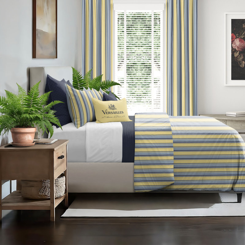 Gino Stripe Reversible Cotton Duvet Cover Set, King Duvet Cover + 2 King Shams