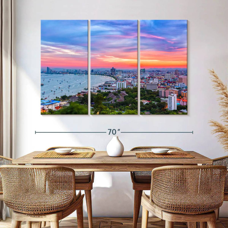 Plage de Pattaya au crépuscule, H 42 po x l 65 po