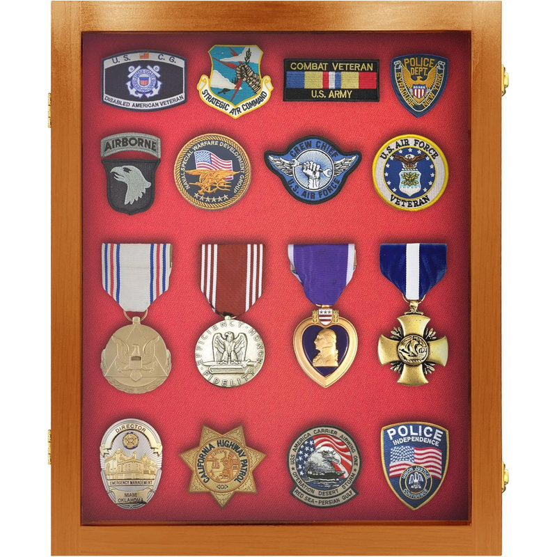 Vitrine à médailles, boîte à ombre militaire pour épingles, écussons et insignes PENNZONI, Noyer - feutre rouge