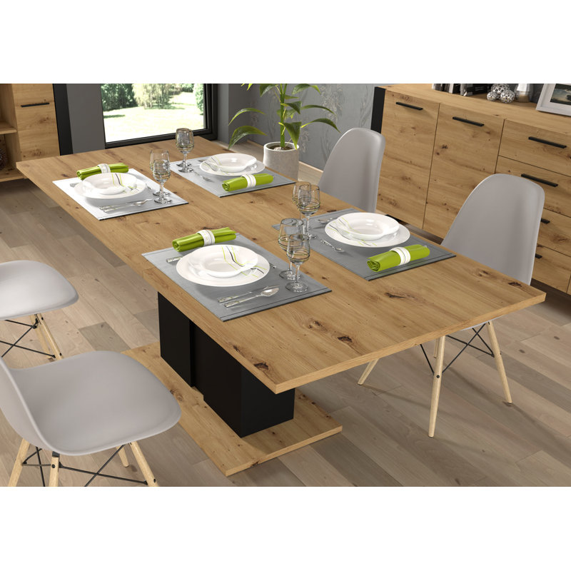 Milian Extendable Oak Dining Table