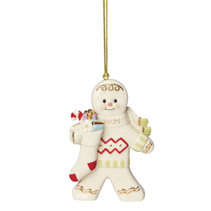 Figurine 4 "en porcelaine