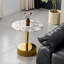 Table de bout moderne, table de chevet, avec verre à motif de marbre avec une structure en acier inoxydable, convient aux salons et aux chambres à coucher, facile à assembler.