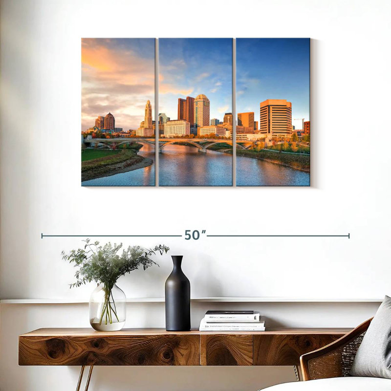 Nicci Columbus Sunset, 24" H x 38" W