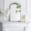Miroir d'appoint d'inspiration baroque-114230767-114230768