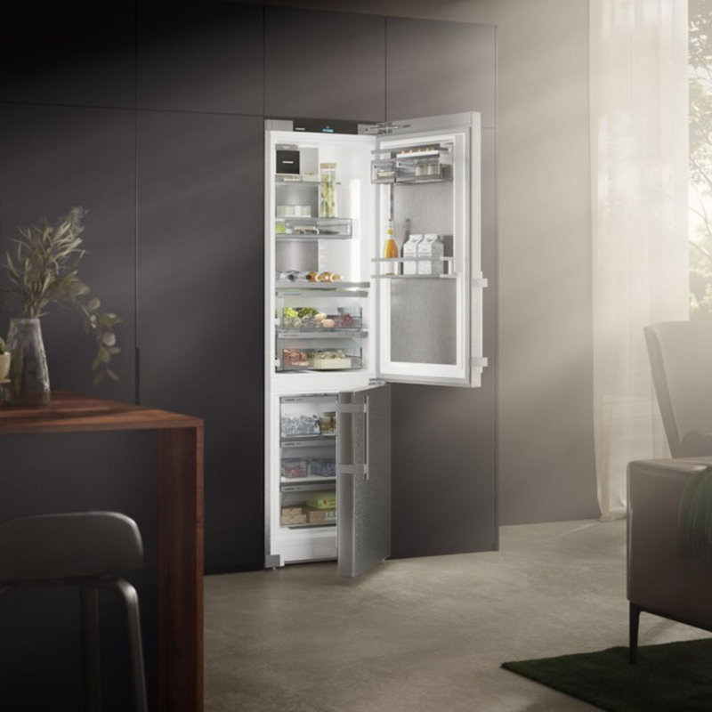 24 Inch Freestanding Bottom Freezer with BioFresh Ice Maker