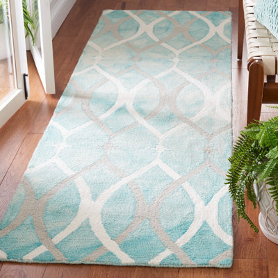 Amekia Hand Tufted Wool Geometric Rug