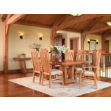 Highlands Pedestal Dining Table