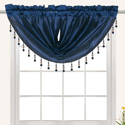 Pointed Window Valance