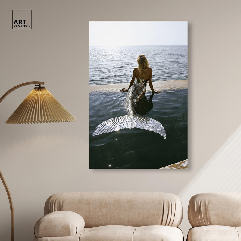 «Mermaid Noon» par Art Remedy, H 36 po x l 24 po, Toile tendue, Toile tendue