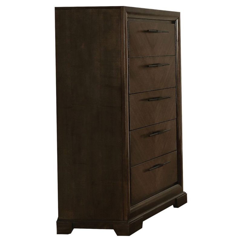 Commode à cinq tiroirs