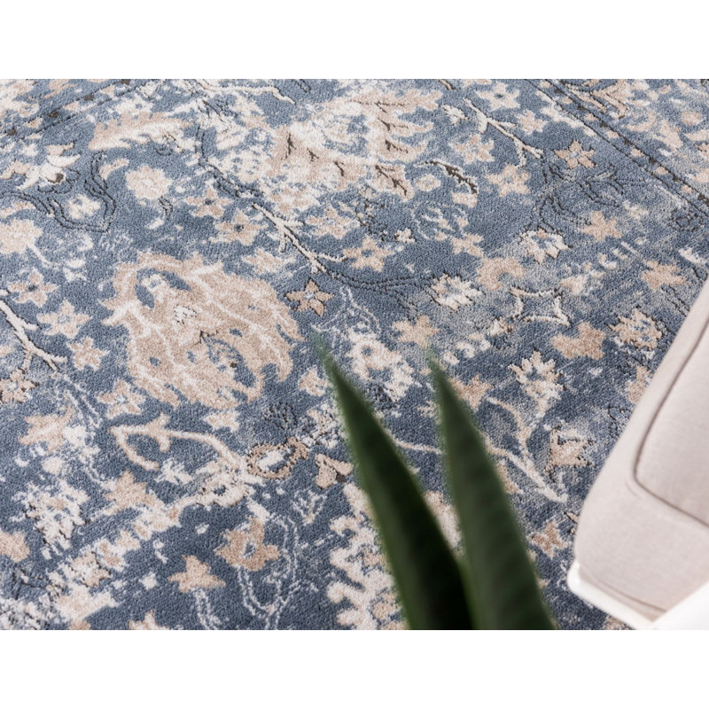 Geddis Ikat Indoor Rug, Rectangle 2'2" x 3'