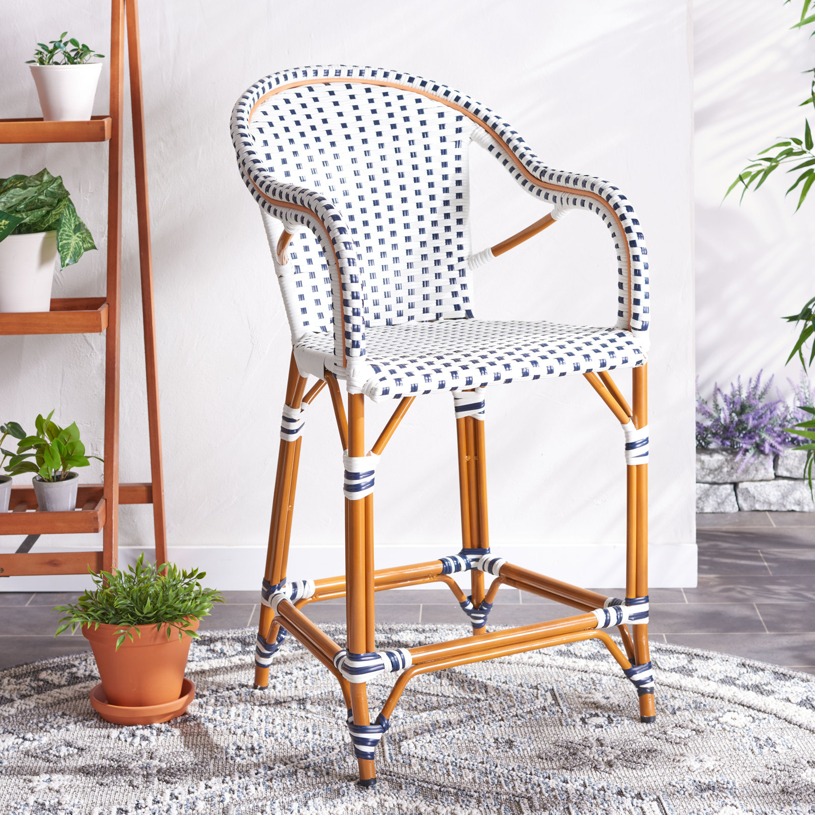 Popplewell 46.5'' Aluminum Outdoor Bar Stool, White/Navy, 25.75" H x 22.5" W x 22.5" D
