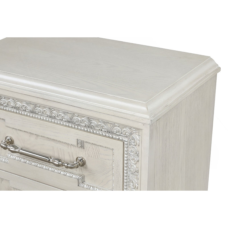 Table de chevet 1pc de style traditionnel avec tiroirs à queue d'aronde française et anglaise à roulement à billes avec port USB et fini crème blanc