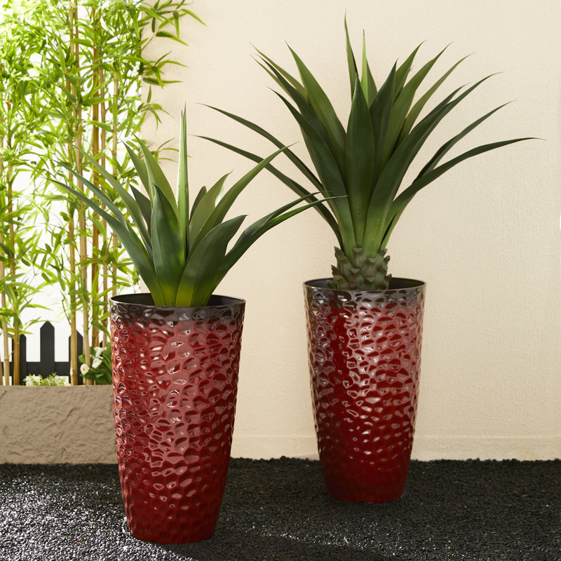 23.75"H Set Of 2 Oversized Eco-Friendly PP And Stone Honeycomb Textured Green Tall Plastic Planter, Red