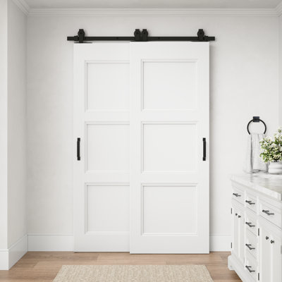 Porte intérieure standard encastrée à 3 panneaux de style moderne, 56 po x 80 po, en bois massif apprêté blanc, avec kit de quincaillerie pour porte coulissante de type grange, convient pour une chambre ou un salon.