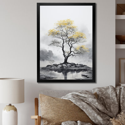 " Yellow Tree Silent Whispers "