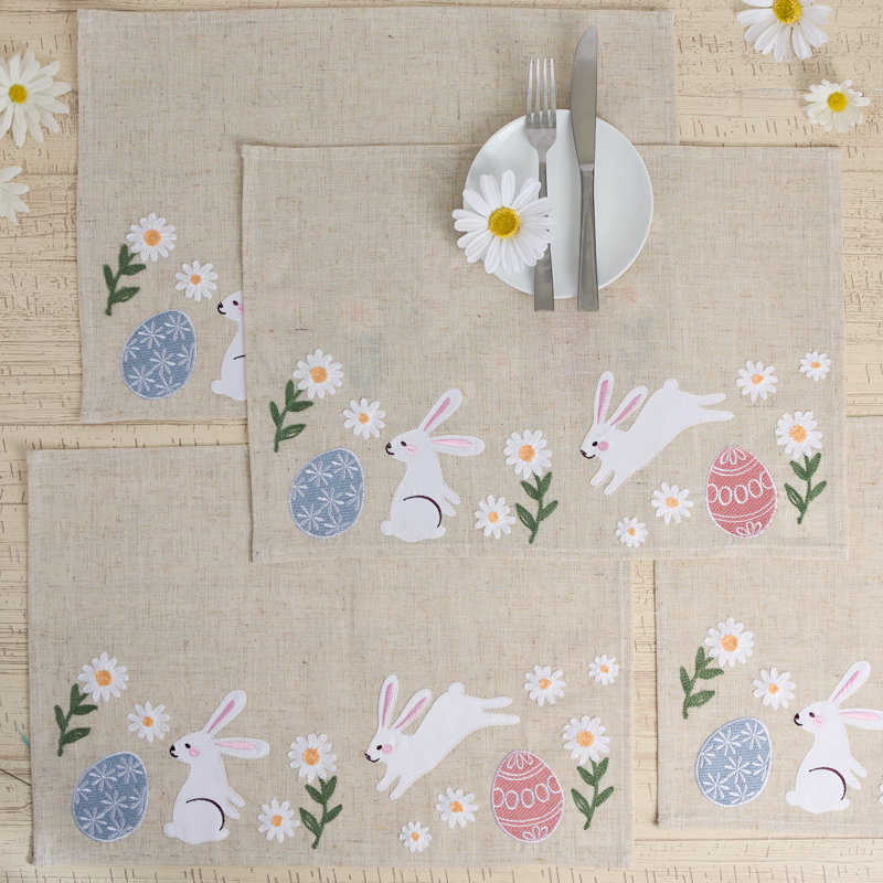  Hoppy Easter Embellished Placemat Set/4