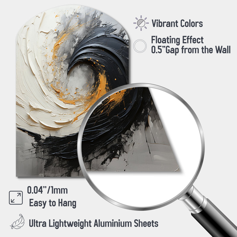 Chisako - spirale abstraite asymétrique, décoration murale en métal, H 43 po x l 33 po