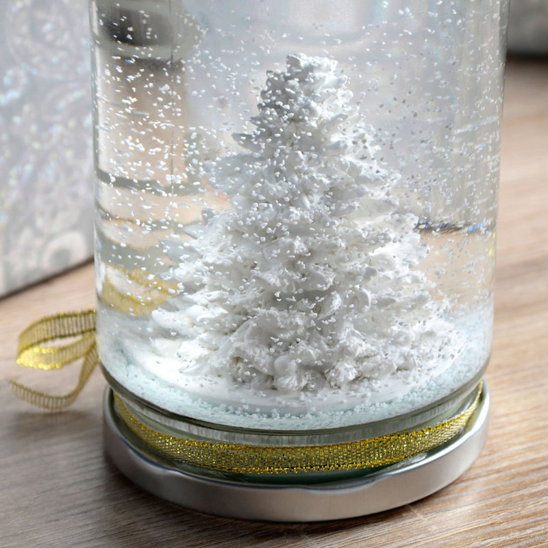 Christmas Snow Globe